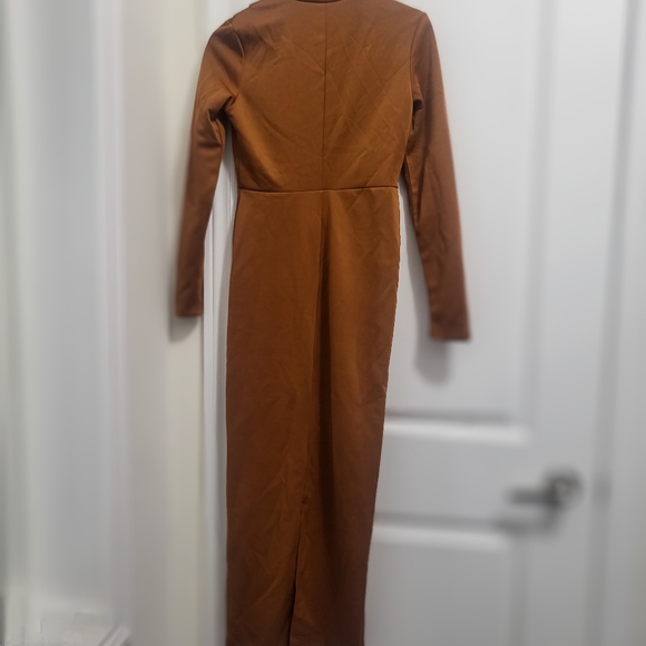 Shein long sleeved dress - Picture 4 of 5